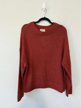 Universal threads sweater size xl